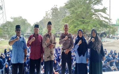 Tingkatkan Kesadaran Berlalu Lintas, Kanit Lantas Polsek Terisi Sambangi MTs N 11 Indramayu